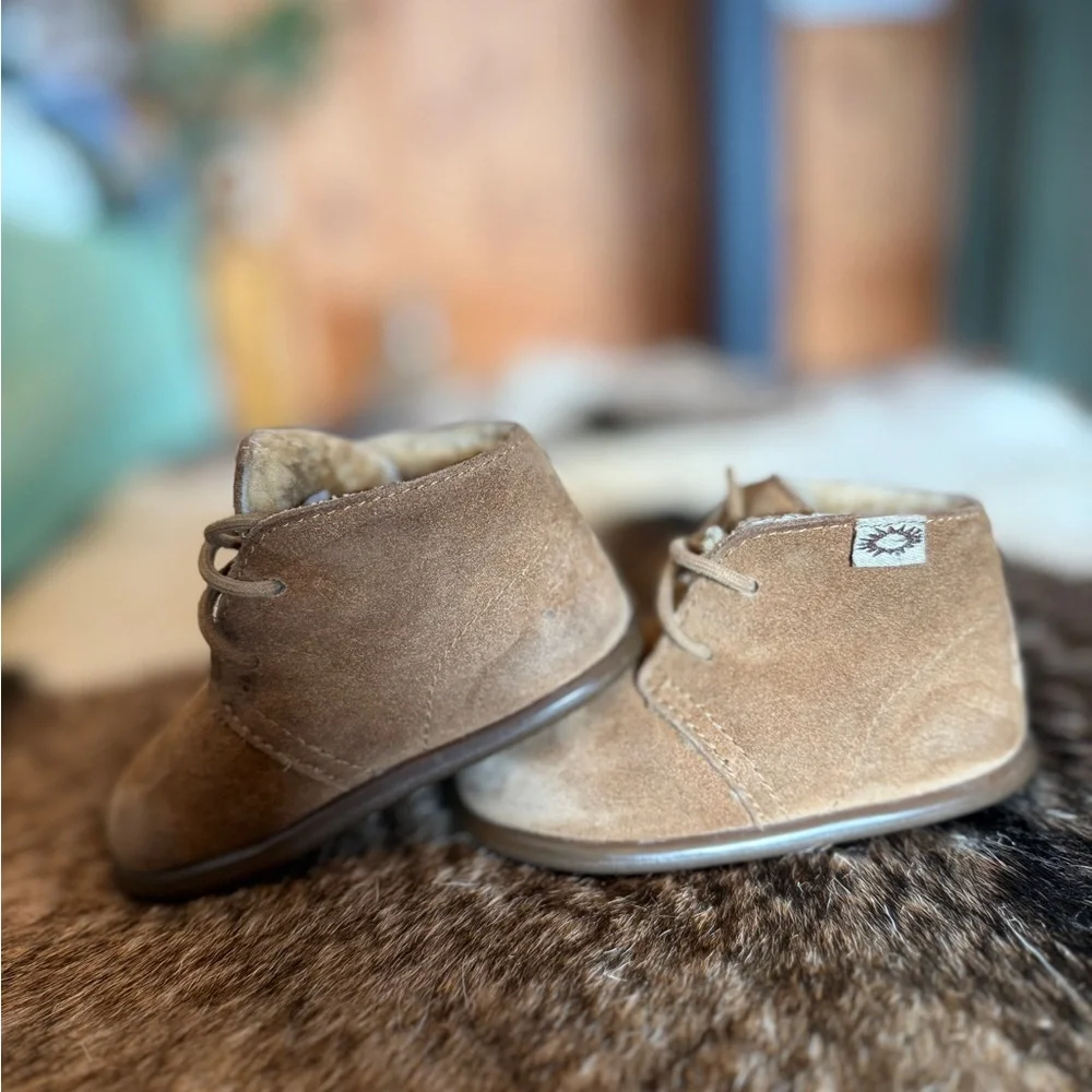 UGG Nuemel Brown suede Baby Walker Shoes